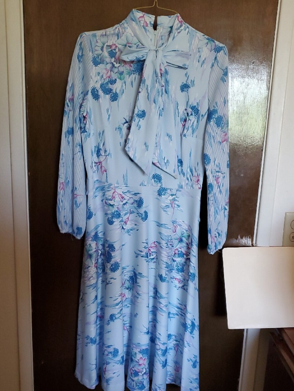 Light Blue Floral Tie-Neck Women's Dress Vintage Polyester Stretchy
